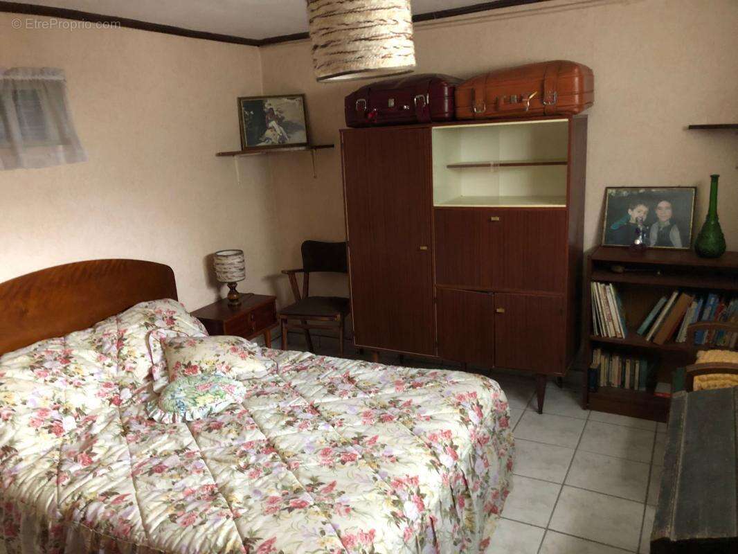 Maison à MEZIDON-CANON
