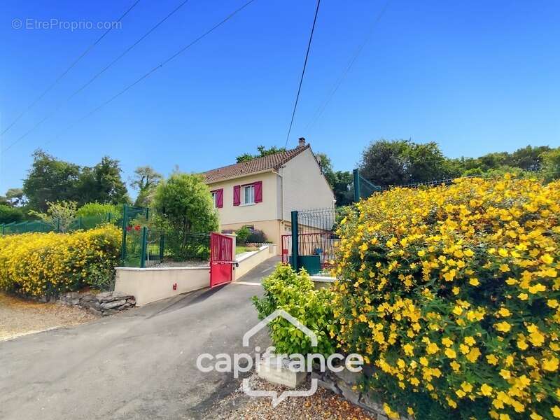 Maison à vendre 5 pièces LA CHAPELLE HUON (72)  -  Terrain 1648 m²  - - photo 18