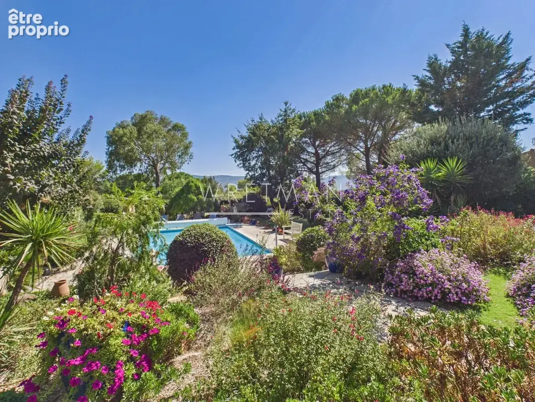 Villa plain-pied avec piscine dans domaine sécurisé - Seillans - photo 2