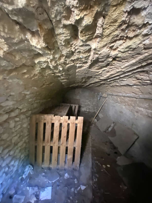 Maison à SAINT-BENIN-D&#039;AZY