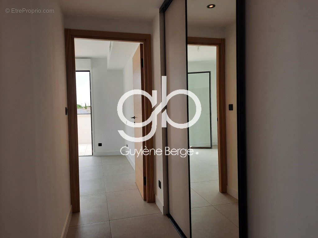 Appartement à CASTRIES