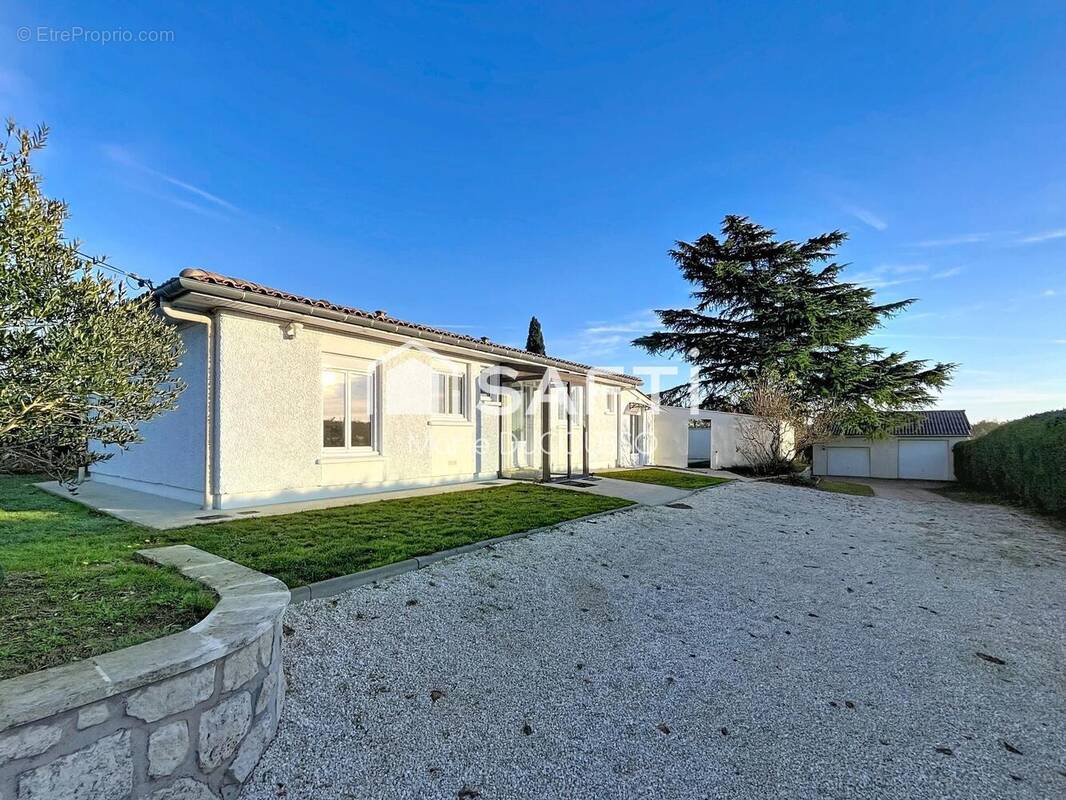 Photo 1 - Maison à FRONTENAC