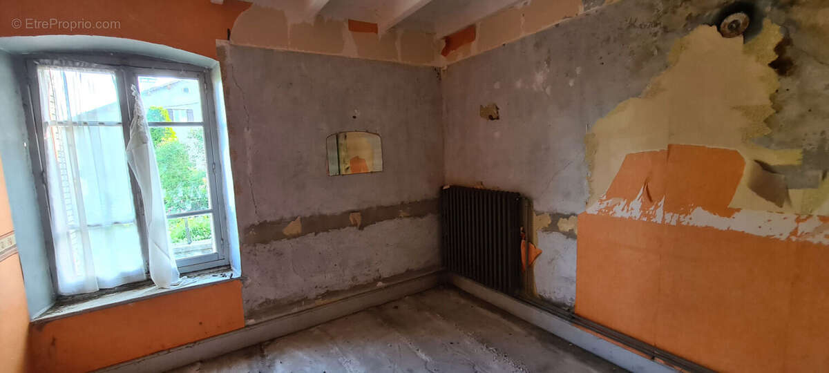 Maison à CHAMPDOR