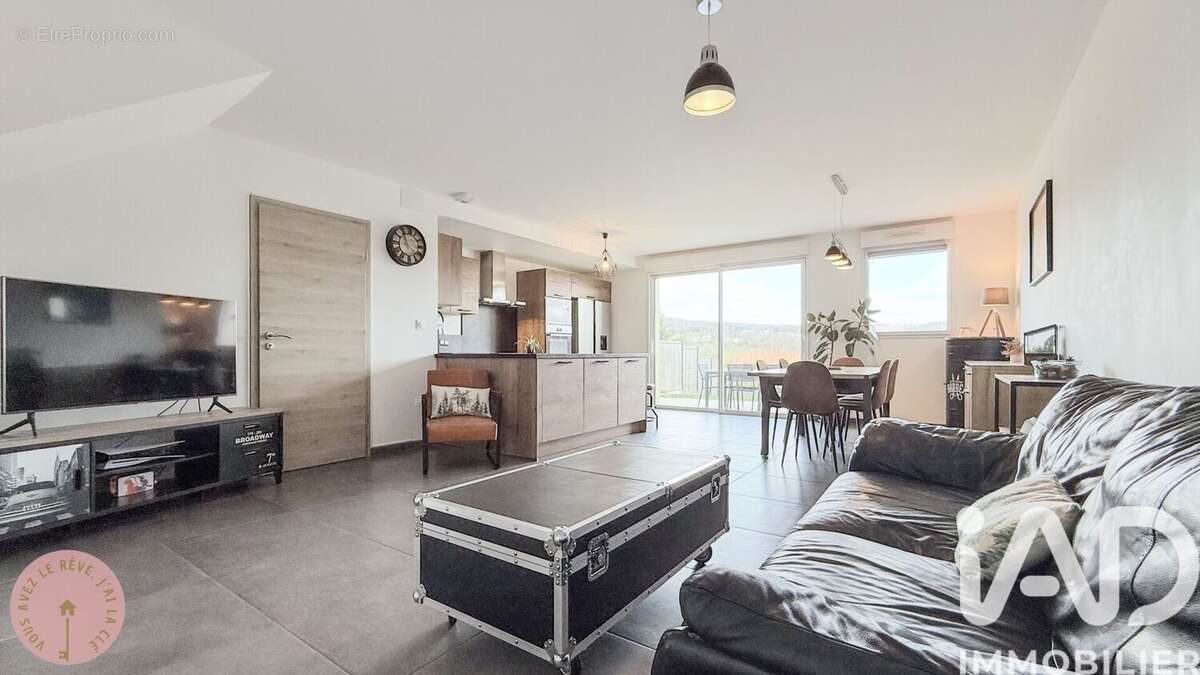 Photo 4 - Maison à CHATEL-SAINT-GERMAIN