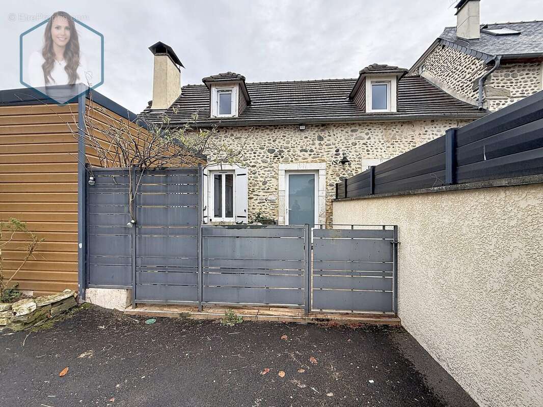 Maison à BOEIL-BEZING