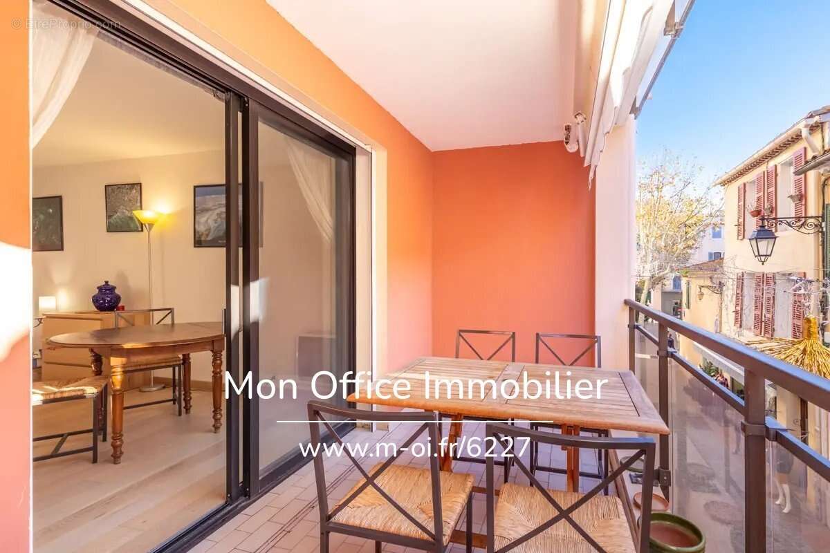 Appartement à SANARY-SUR-MER