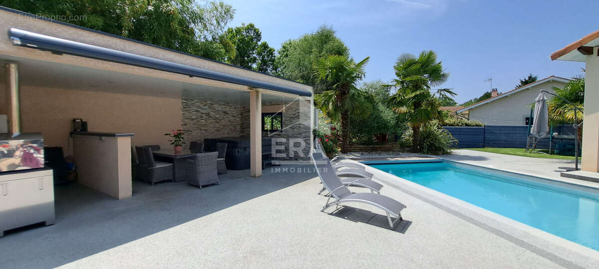 Maison à SAINT-MAURICE-DE-GOURDANS