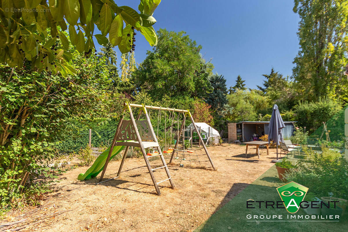 Maison CONCHES-EN-OUCHE - 155 m² - 4 chambres - photo 3