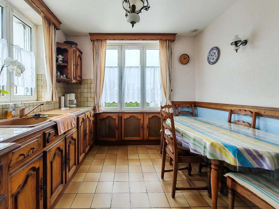 Maison à PLEYBER-CHRIST