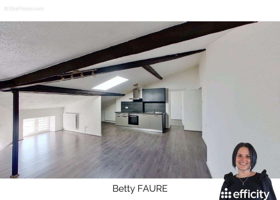 Appartement à LE CHAMBON-FEUGEROLLES