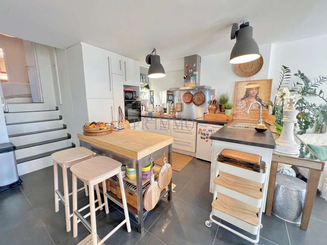 Appartement à FREJUS
