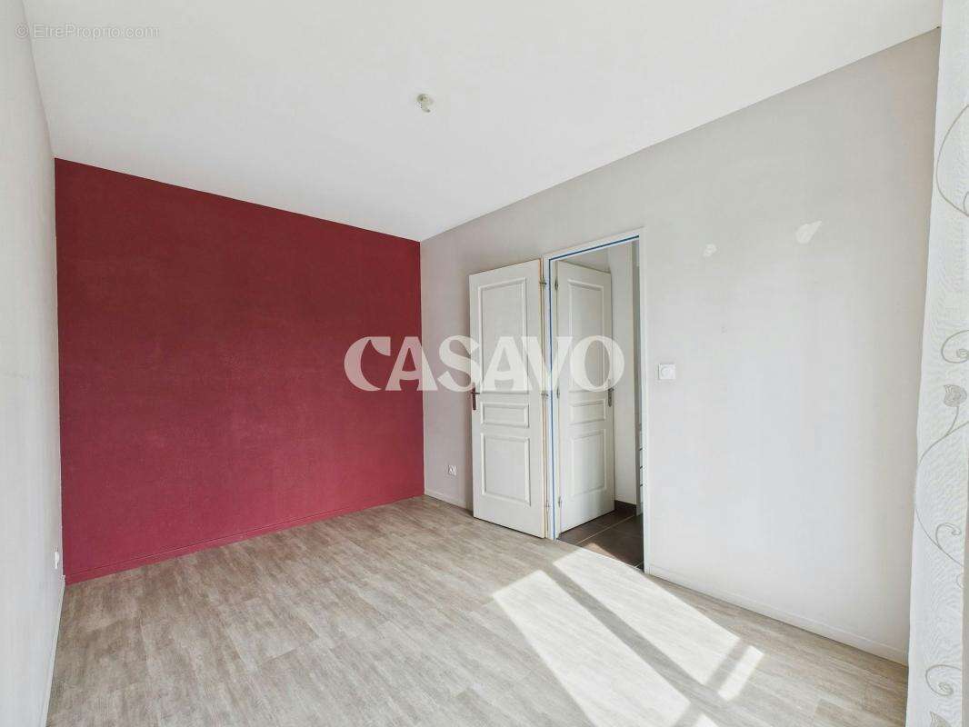 Vente Maison 6 pièces de 115m² - 95120 Ermont - photo 7