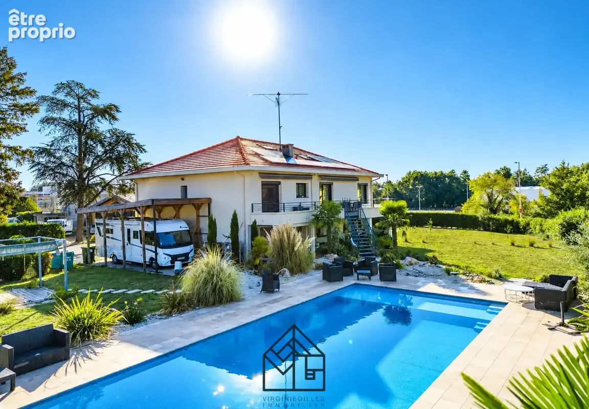 Villa riorges - photo 16