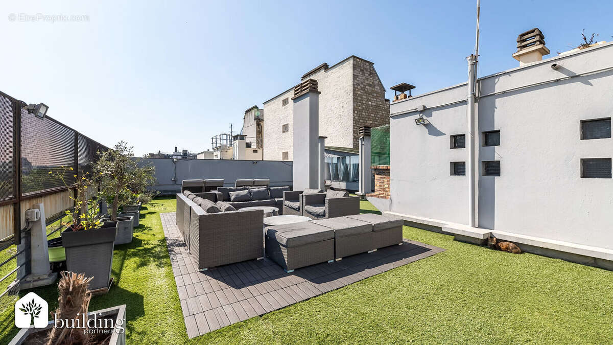 Appartement à NEUILLY-SUR-SEINE