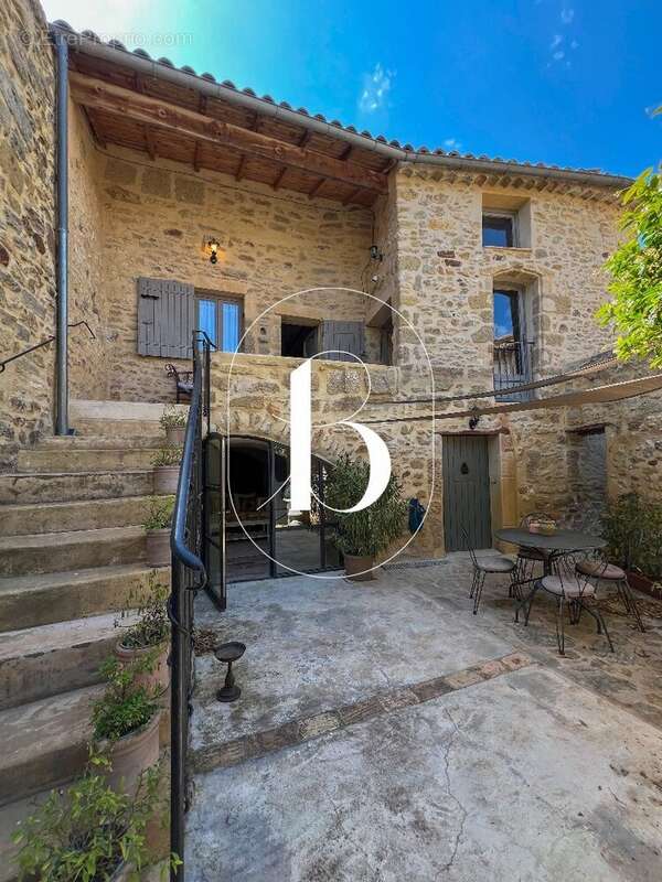 Maison à UZES