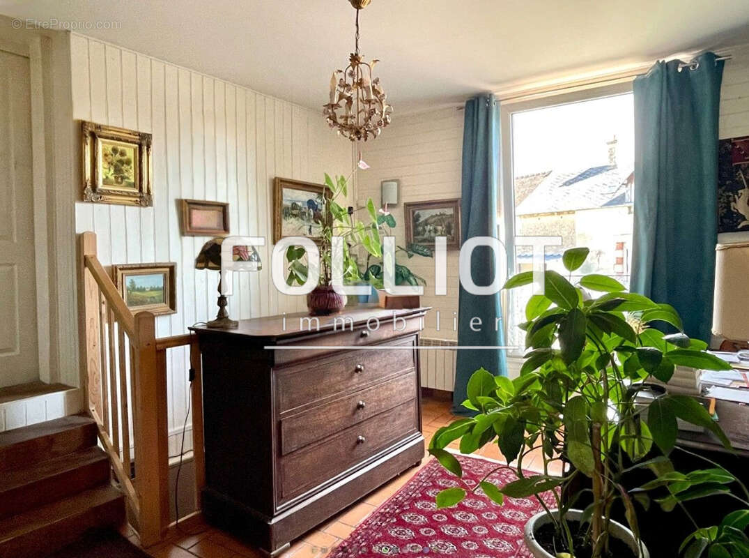 Maison à LUC-SUR-MER