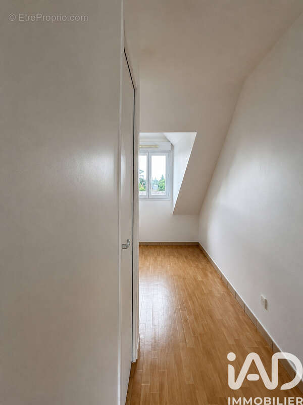 Photo 6 - Appartement à TAVERNY