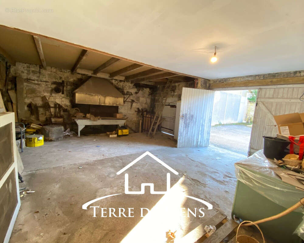 Maison à VIC-SUR-AISNE