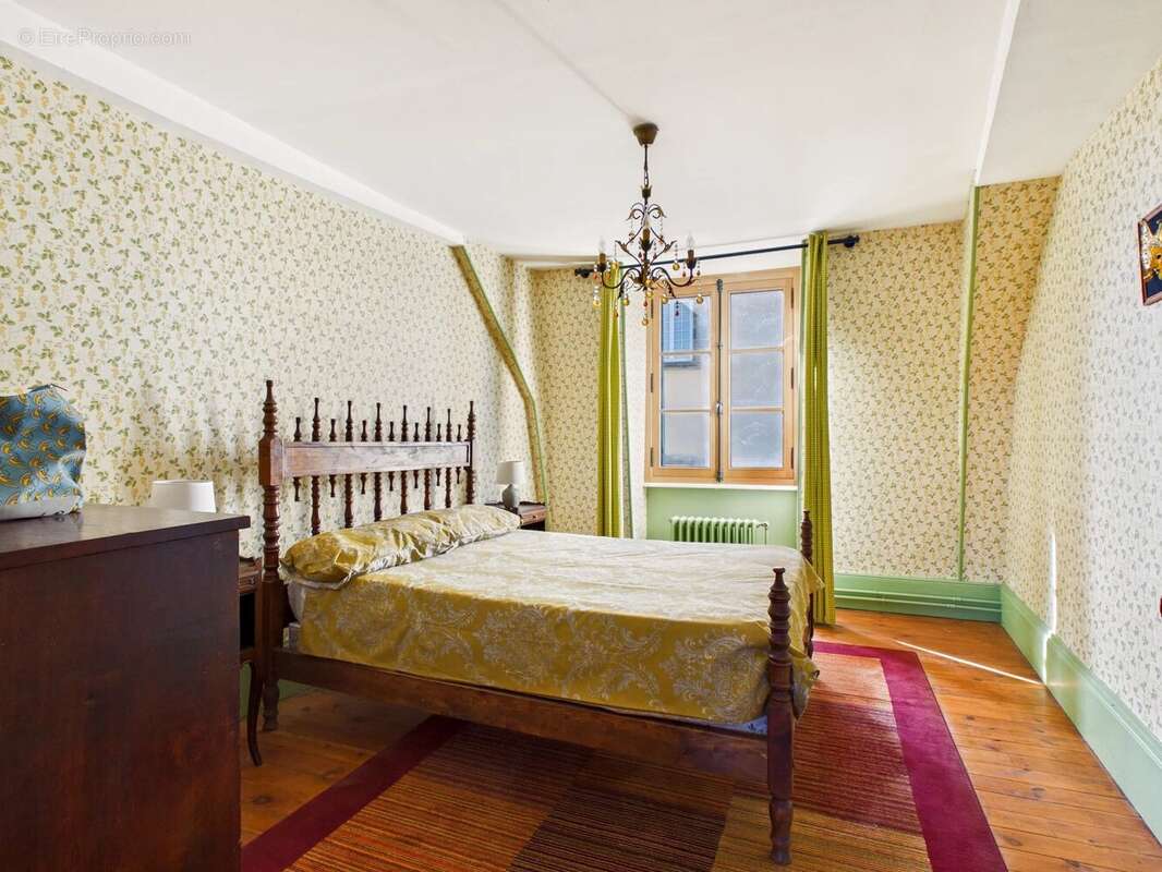 Maison à EVAUX-LES-BAINS