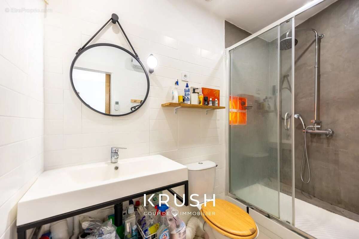Appartement à MARSEILLE-2E