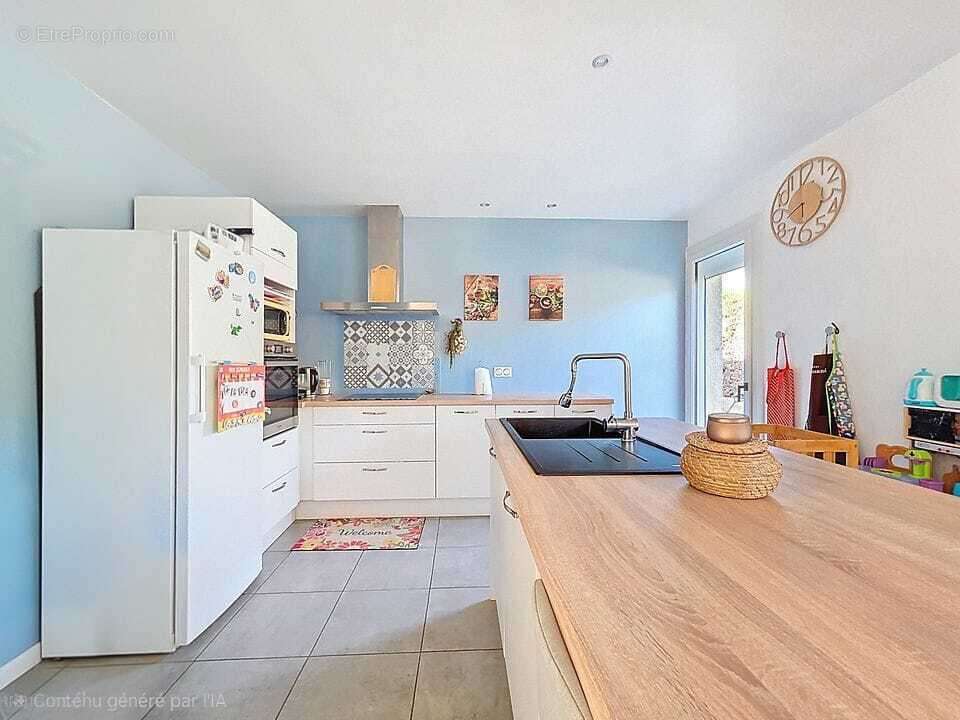 Maison à LUZINAY