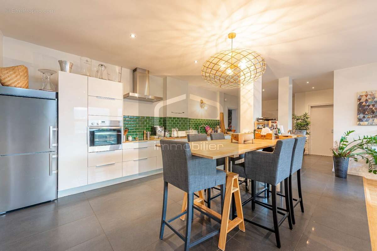 Appartement à SEVRIER