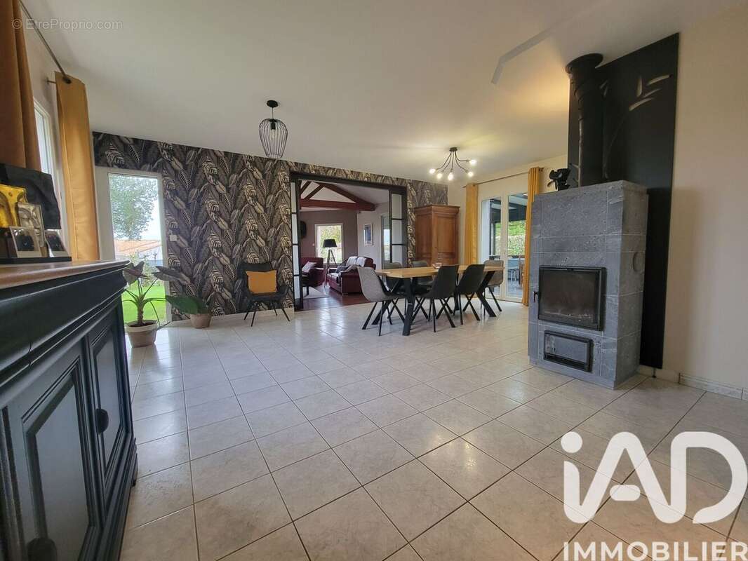 Photo 6 - Maison à SAINT-GERMAIN-DE-PRINCAY