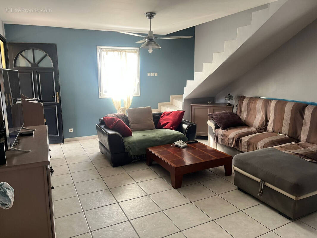 Maison à SAINTE-SUZANNE