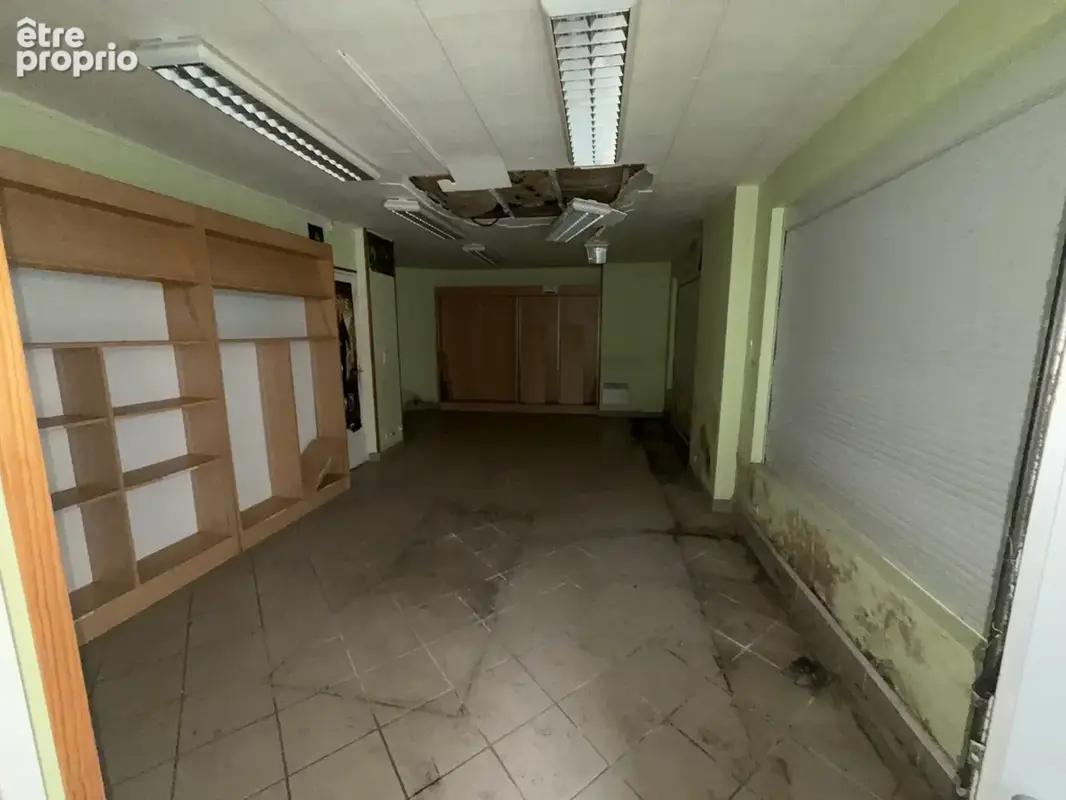 Local commercial de 40 m2   possibilité de transformation en appartement - photo 2