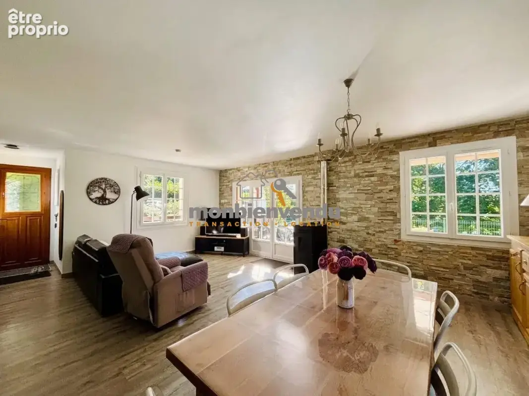 Maison 5 pièces 91 m² à vendre à Saint-Mamet-La-Salvetat (15220) - photo 7