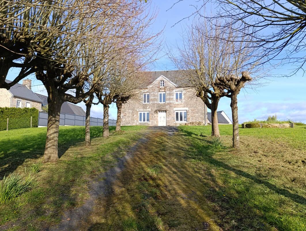 Maison à ROUFFIGNY
