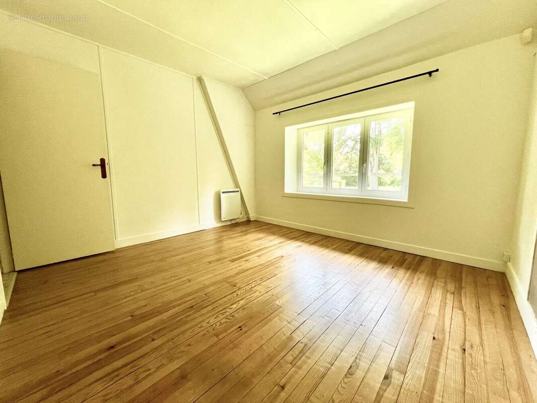 Appartement F4 de 118 m2 avec Parking, Piscine, Tennis - photo 7