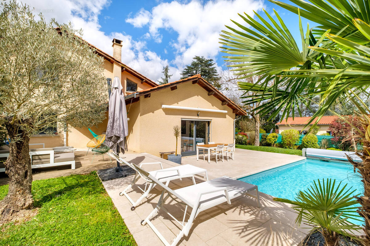 Maison à CURIS-AU-MONT-D'OR