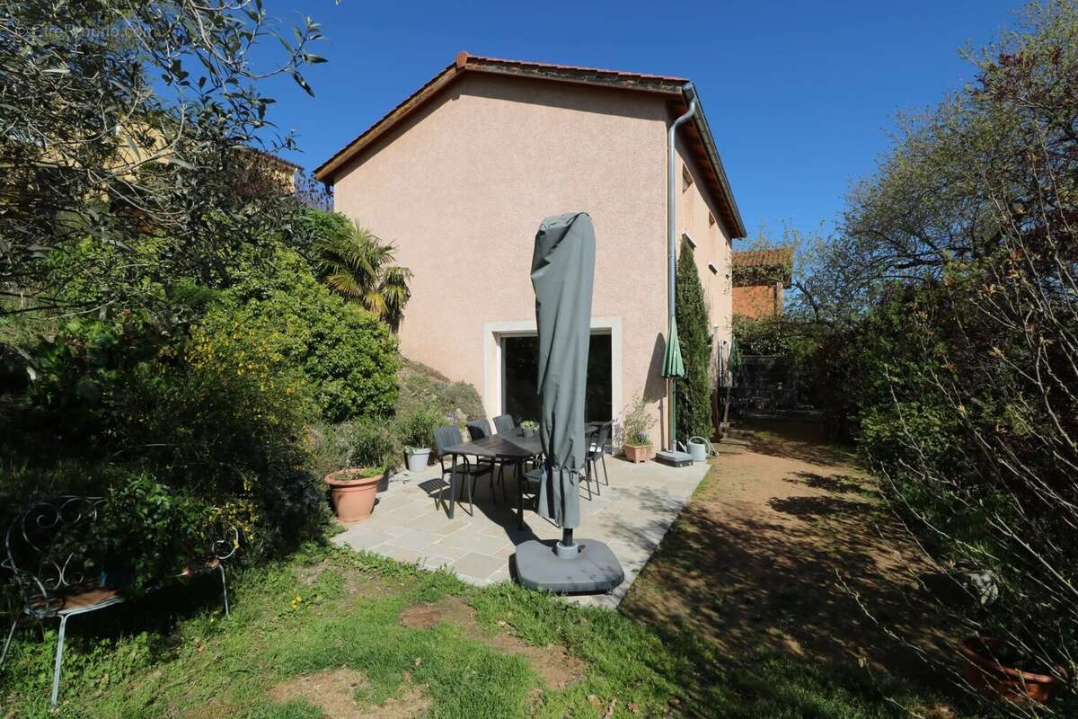 Maison à THURINS