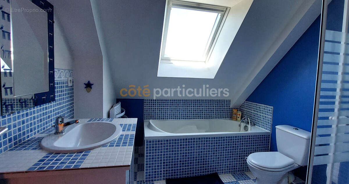 Maison à SAINT-PAIR-SUR-MER