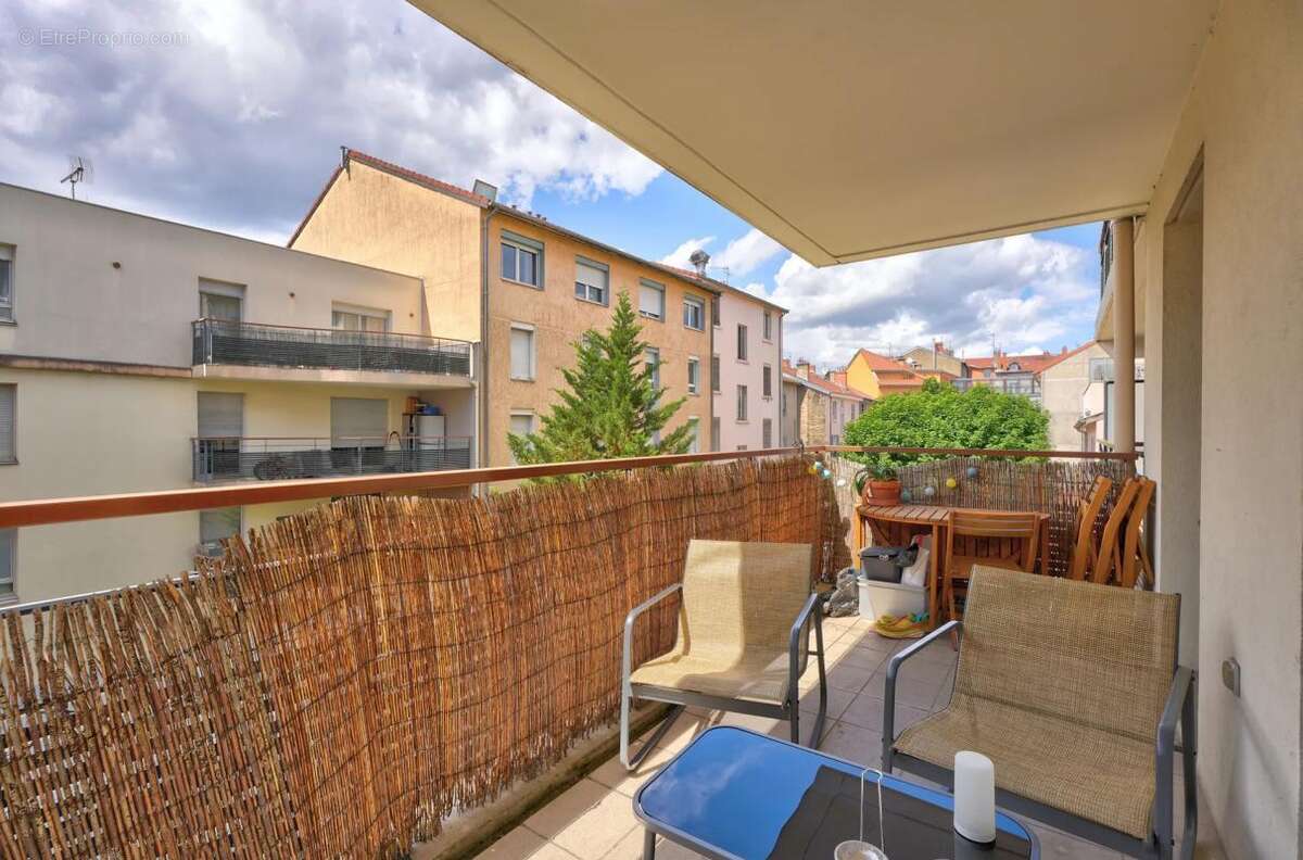 Appartement à VILLEURBANNE