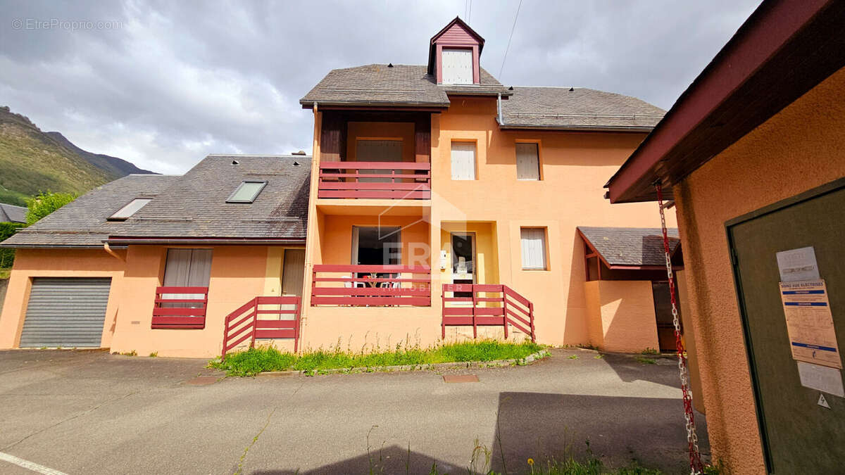 Appartement à LUZ-SAINT-SAUVEUR