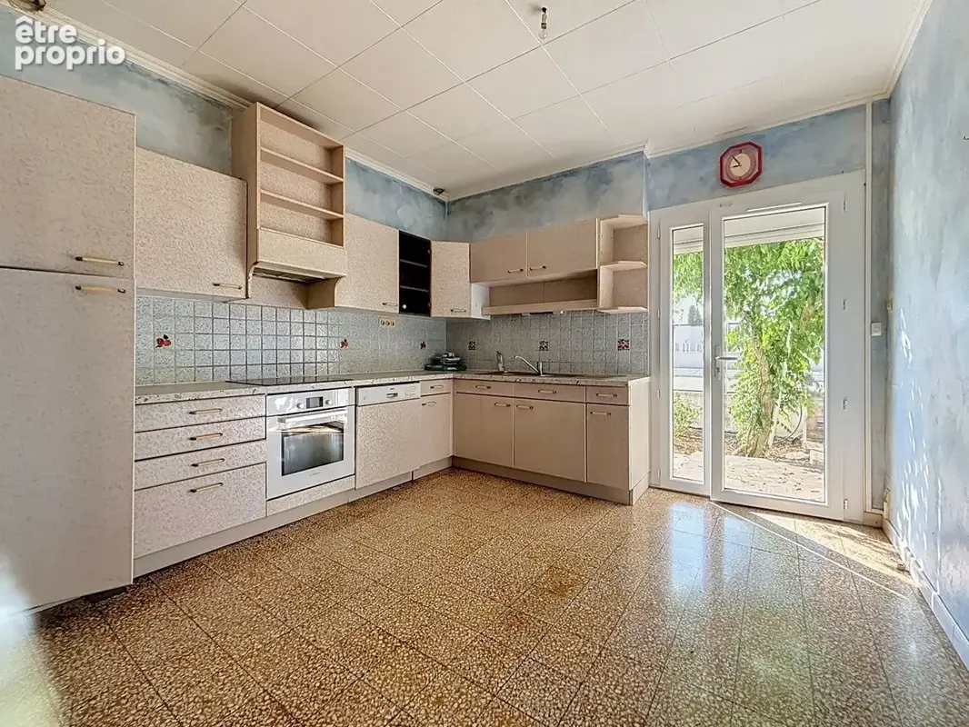 Maison 105 m² à Lignan-Sur-Orb  - photo 4