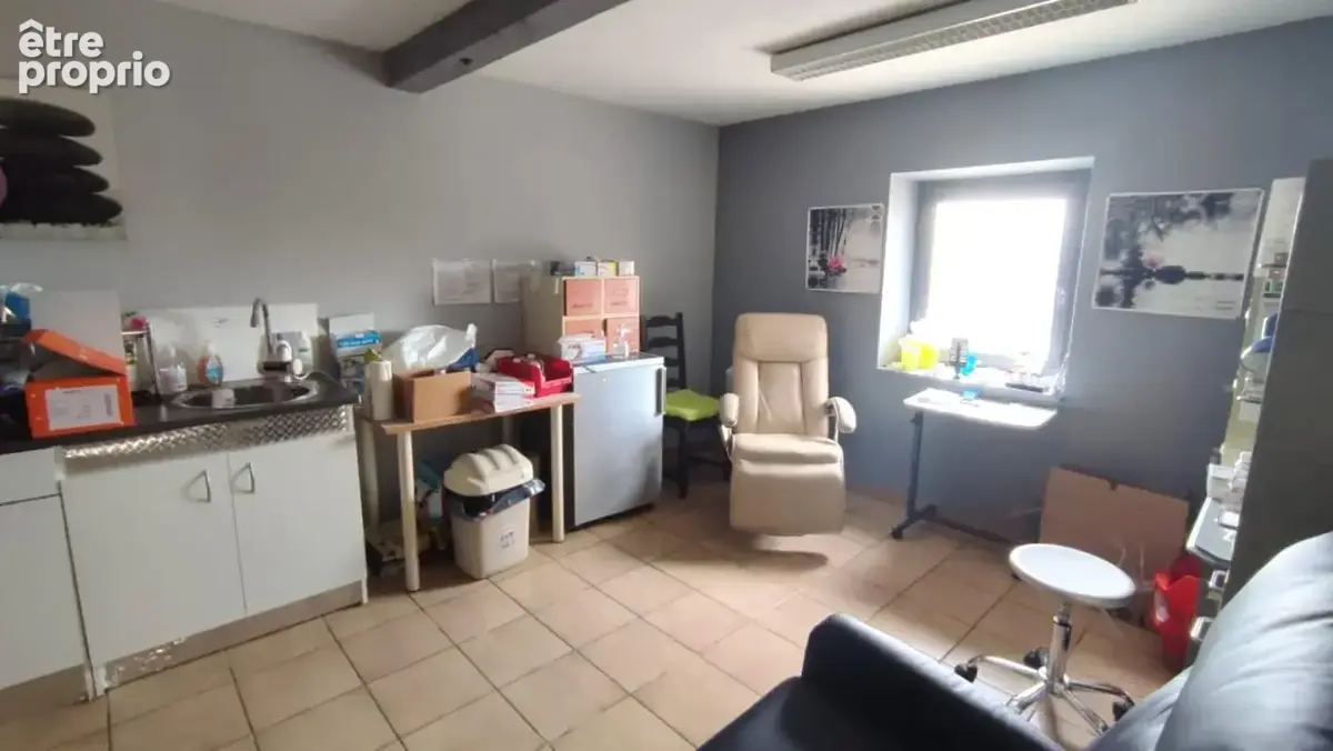 Ensemble immobilier en pierre avec terrain attenant de 5067m2 Soursac 19550 - photo 17