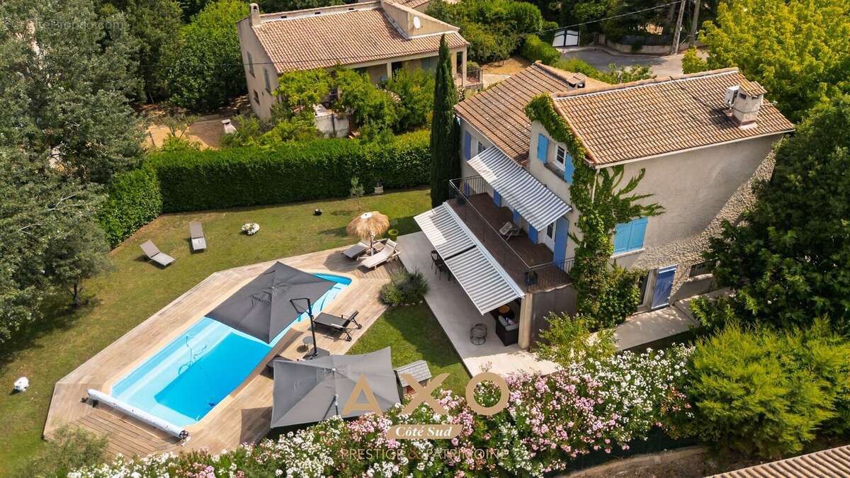 Bouc bel air - villa  t7 - 161 m2 - terrain 1034 m2 -  piscine - 799 000  - photo 19