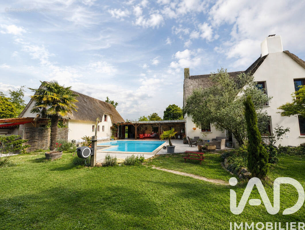 Photo 1 - Maison à SAINT-LYPHARD