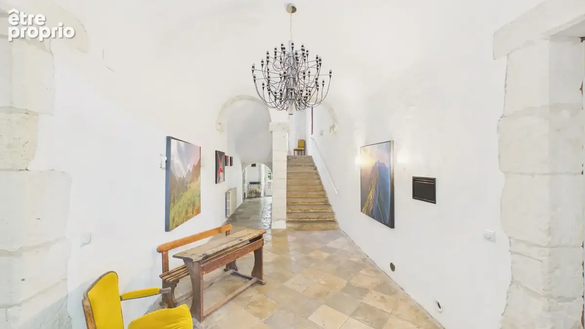 Château de prestige avec activité touristique et événementielle - photo 6