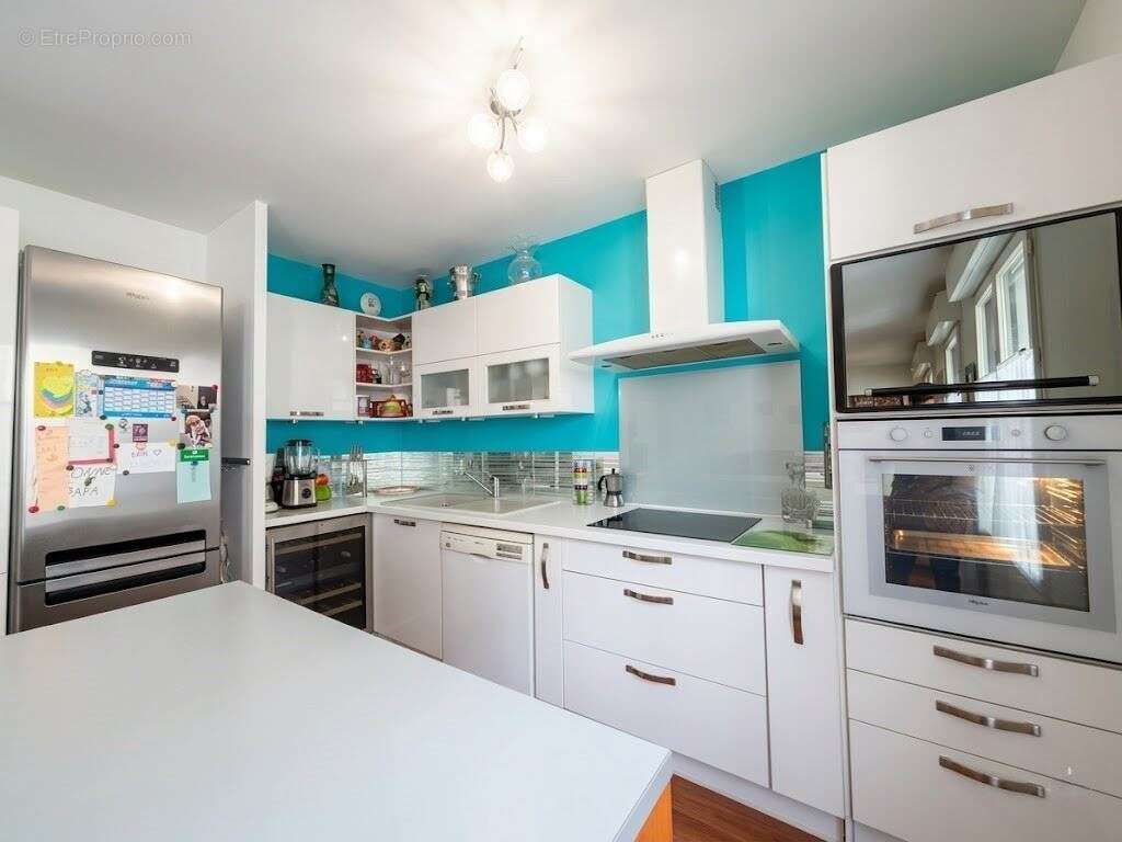 Appartement à SURESNES