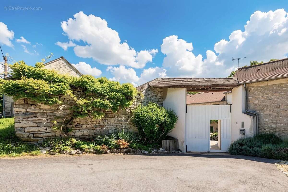 Maison à SEPTEUIL