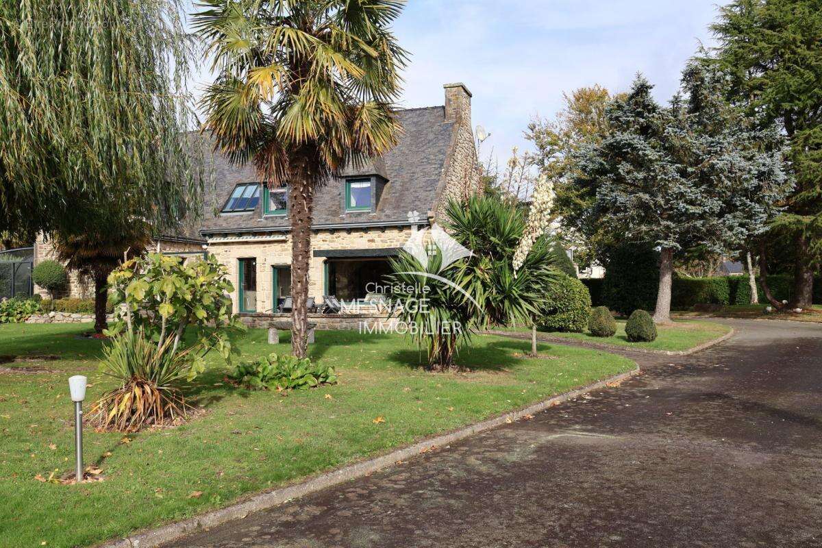 À vendre Chez Christelle Mesnage Immobilier, à 4km de Dinan - photo 6