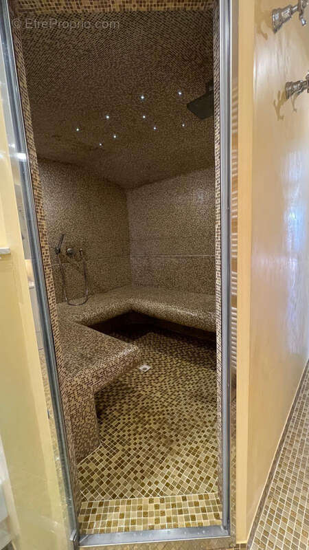 Appartement à BEAULIEU-SUR-MER