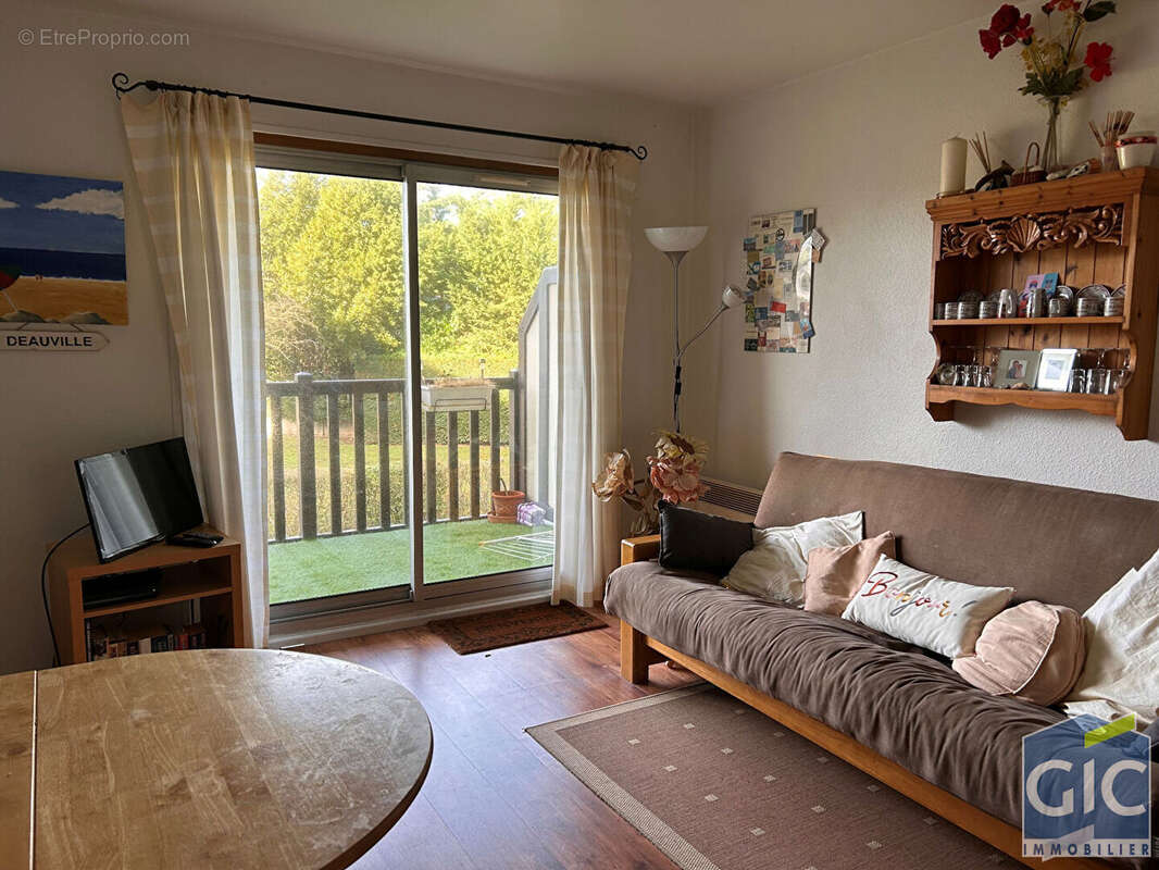 Appartement à TOURGEVILLE