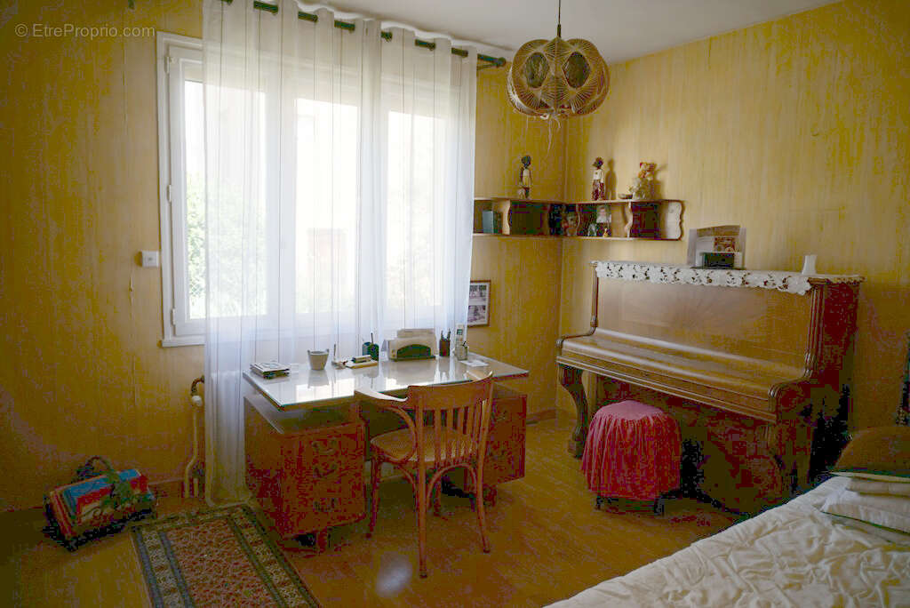 Maison à PARAY-LE-MONIAL