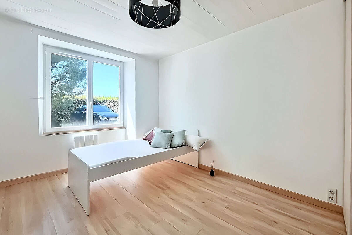 Maison à DOMPIERRE-SUR-MER