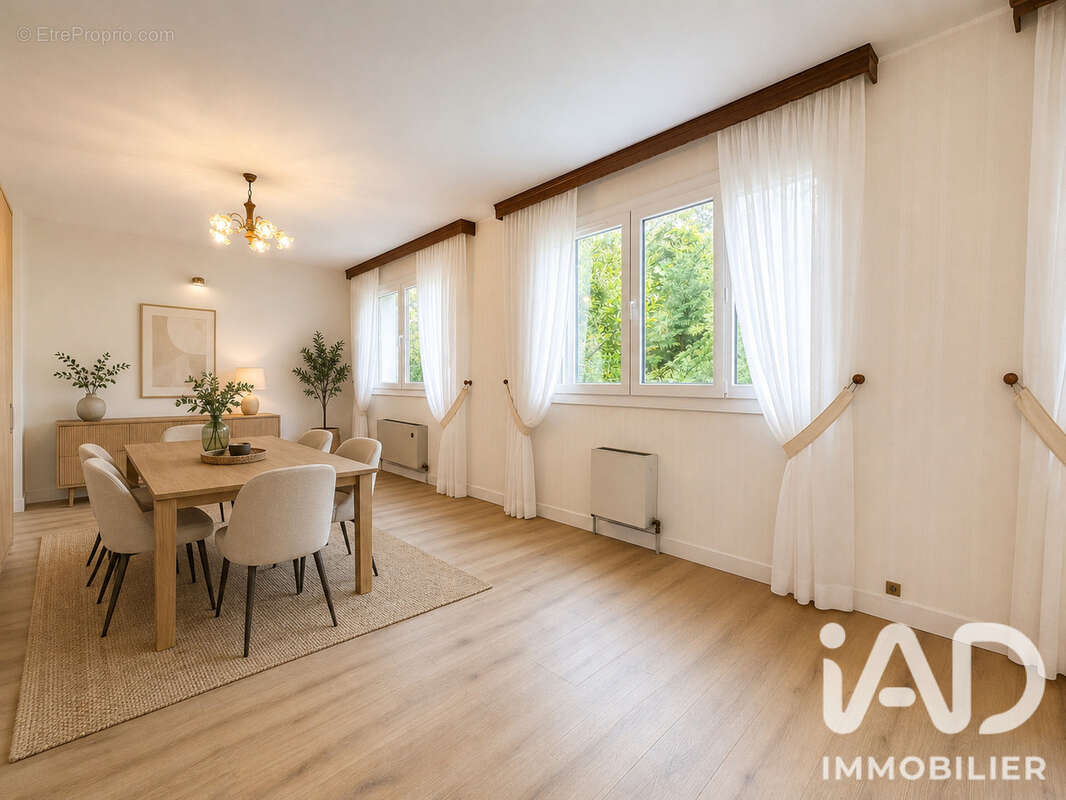 Photo 3 - Maison à SUCY-EN-BRIE